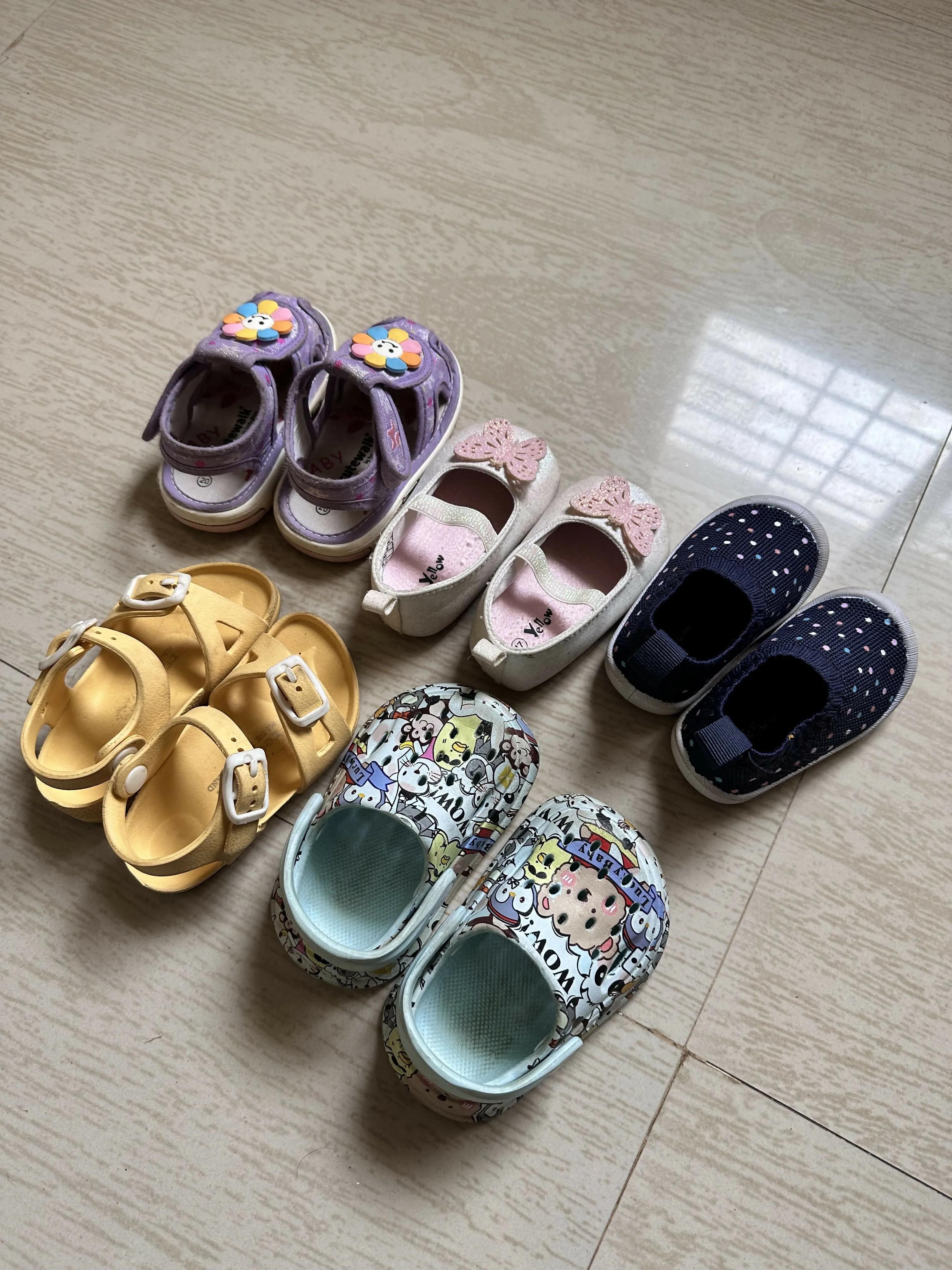 Baby slippers and shoes (multiple size from 3m-18m)